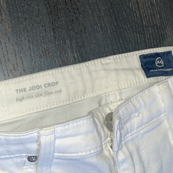 AG Adriano Goldschmied The Jodi Crop Jeans in Optic White - Picture 6 of 9